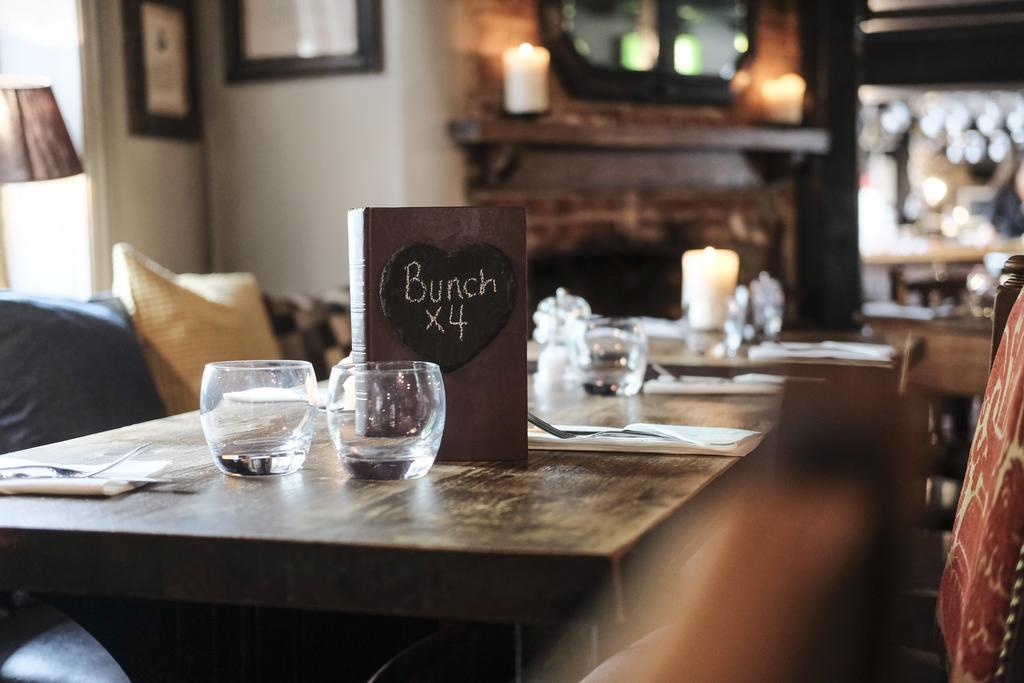 Bull Inn Редінг Екстер'єр фото